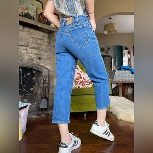 80s vintage orange tab Levi’s 918s medium stone wash true denim